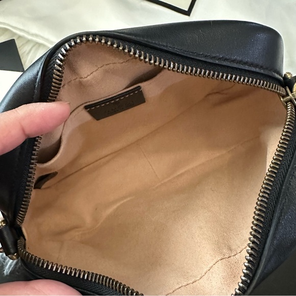 Gucci Marmont Mini Camera Crossbody - Picture 12 of 16